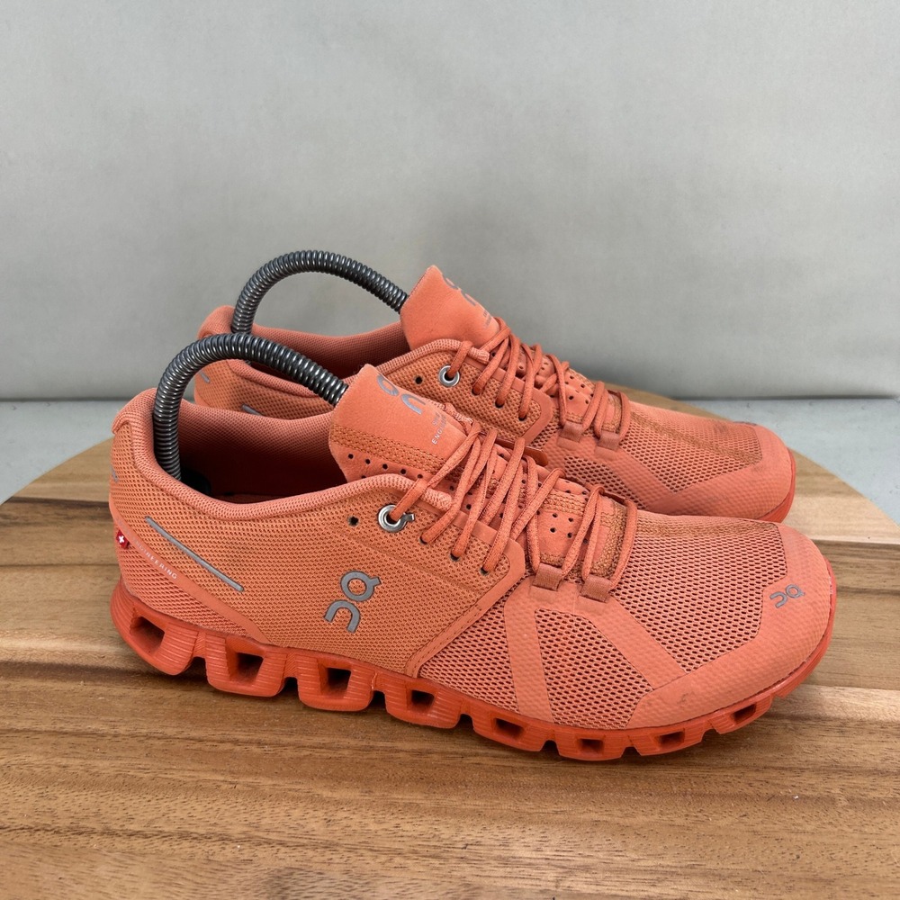 On Running Cloud 5 Womens 9.5 Orange Mesh Athletic Sneakers Training Shoes